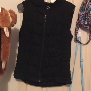 Black vest with good